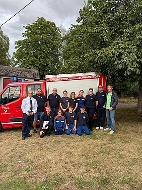 Gruppenfoto Feuerwehr Schwarerden